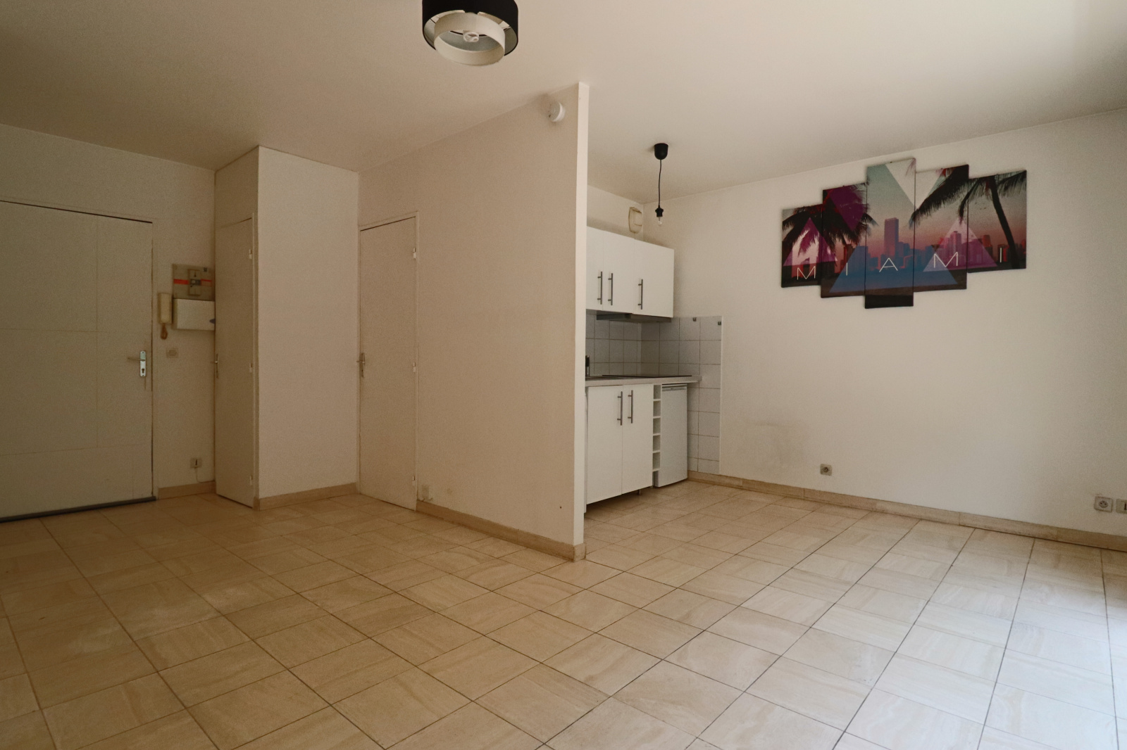 Image_, Studio, Livry-Gargan, ref :DVLG103