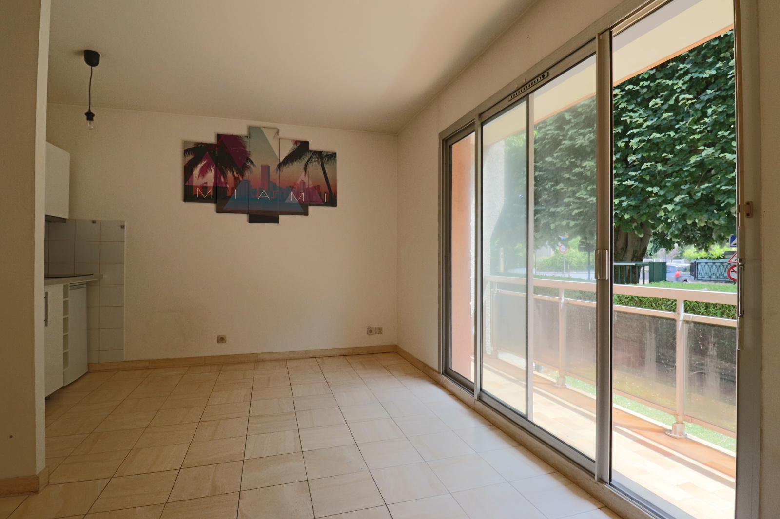 Image_, Studio, Livry-Gargan, ref :DVLG103