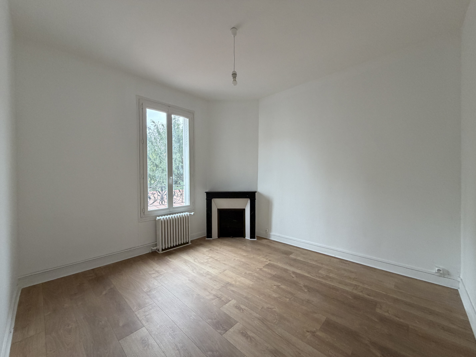 Image_, Local professionnel, Les Pavillons-sous-Bois, ref :EFG015400010002