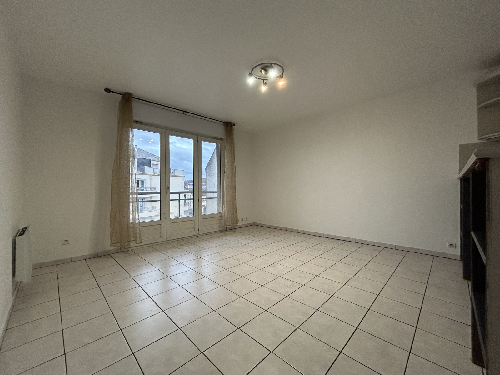 Image_, Studio, Livry-Gargan, ref :NGLG750