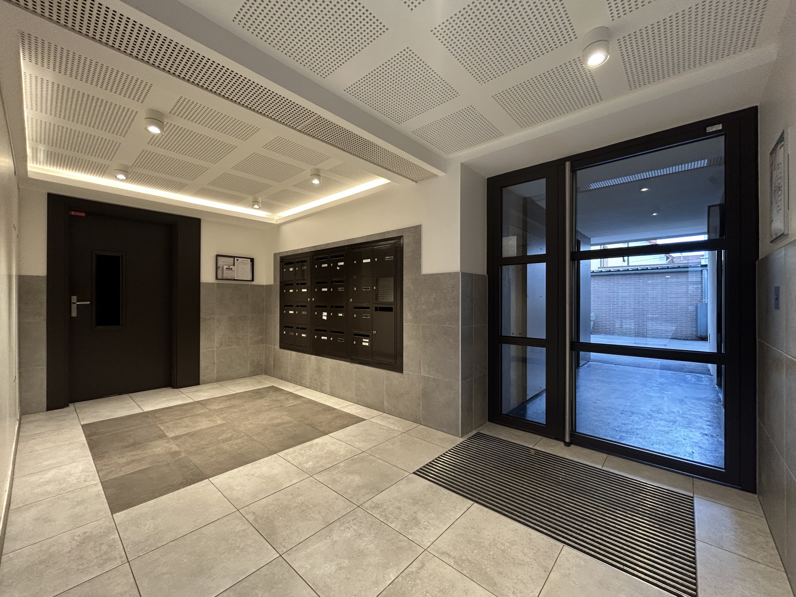 Image_, Studio, Pavillons-sous-Bois, ref :EFG0043