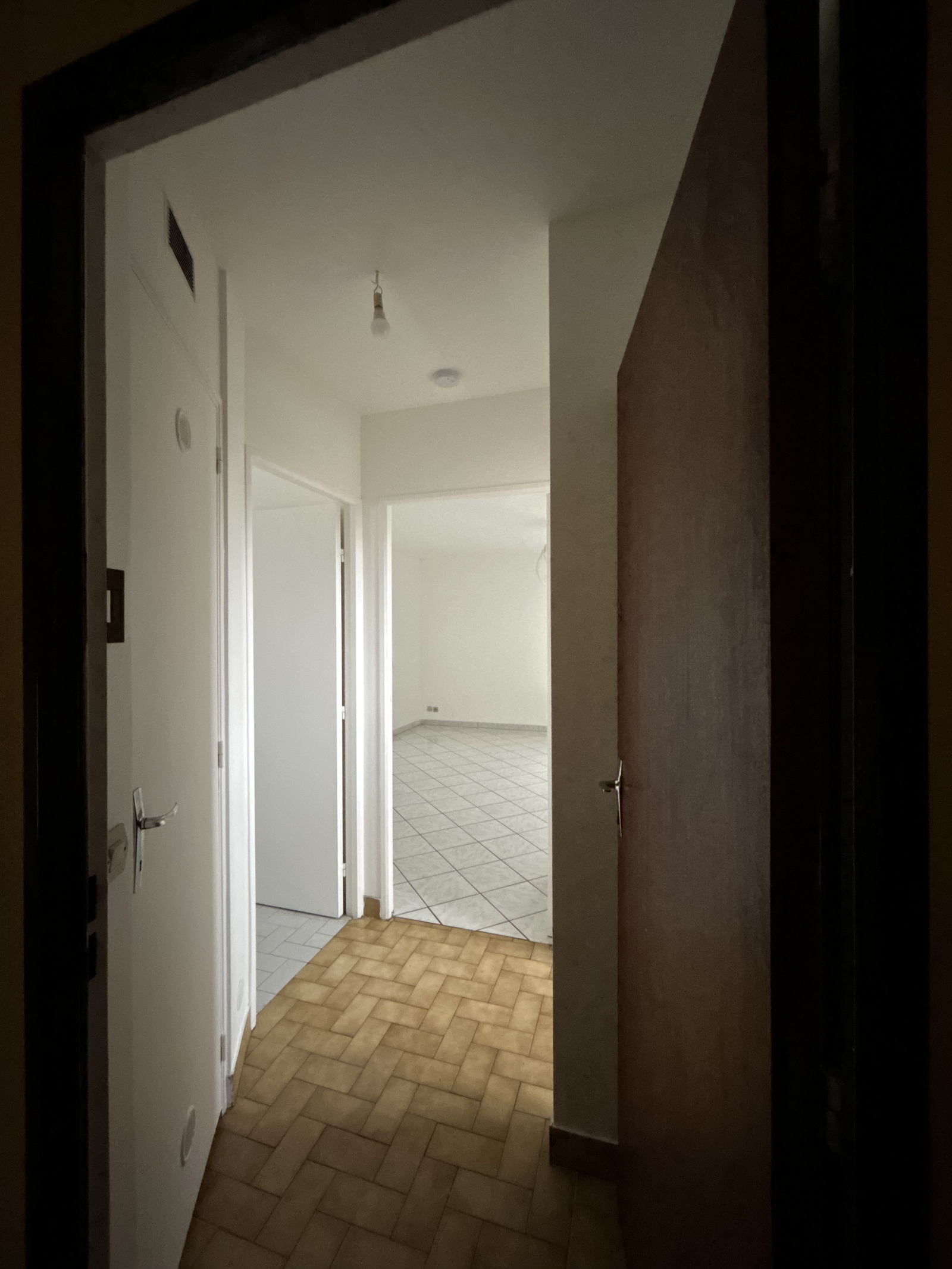 Image_, Studio, Villepinte, ref :G012600030006