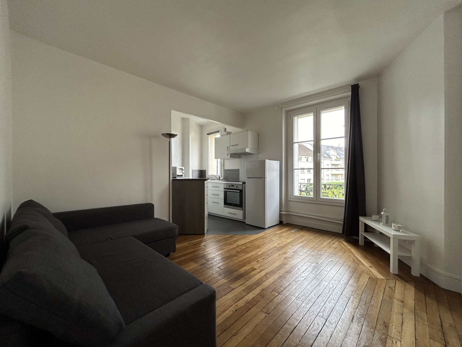 Image_, Studio, Chelles, ref :G0122