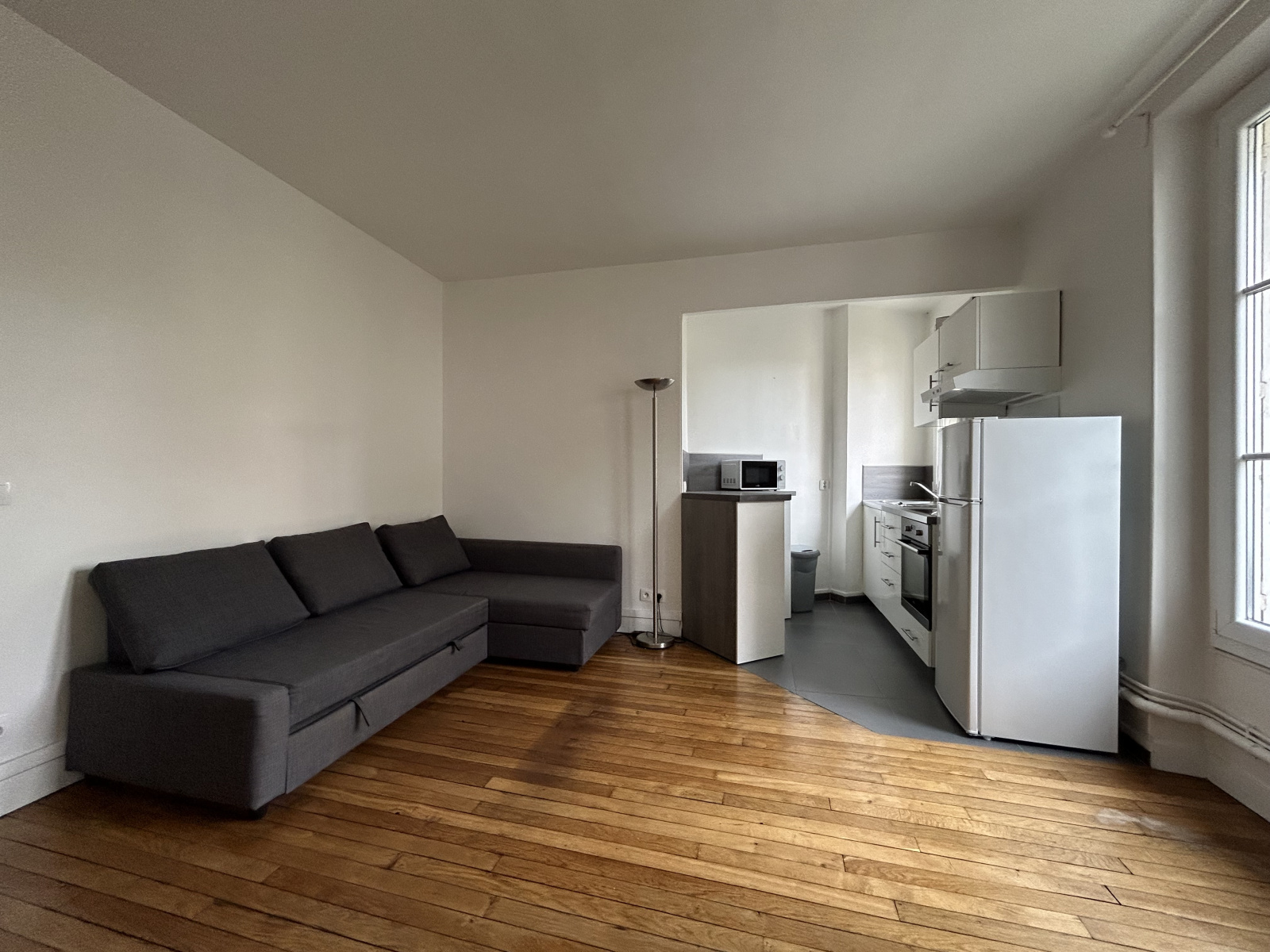 Image_, Studio, Chelles, ref :G0122