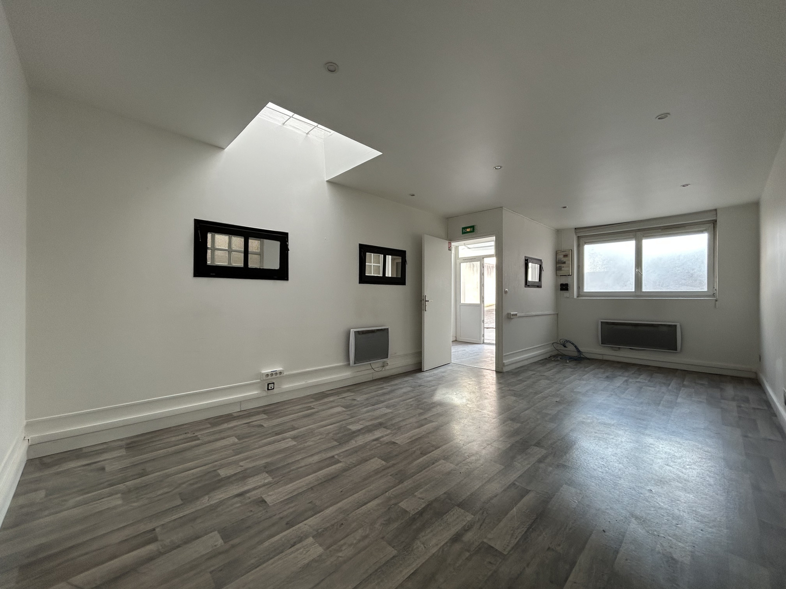 Image_, Entrepôt, Pavillons-sous-Bois, ref :G0095