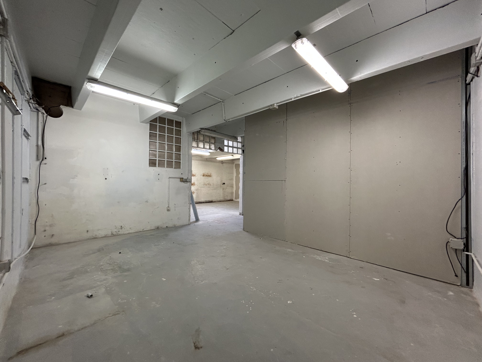 Image_, Entrepôt, Pavillons-sous-Bois, ref :G0095