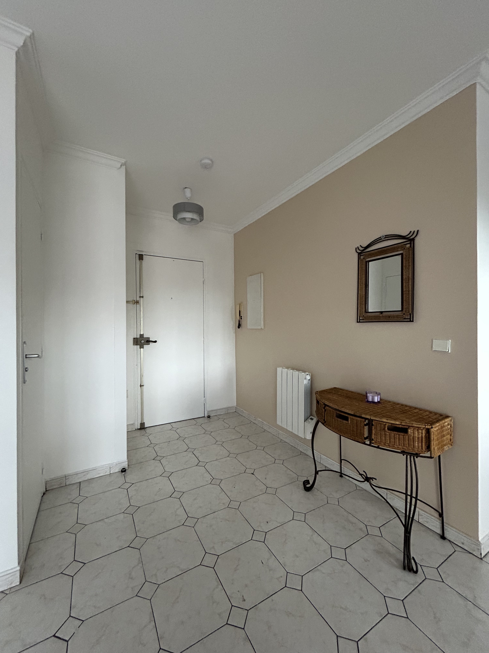 Image_, Studio, Livry-Gargan, ref :NGPSB725