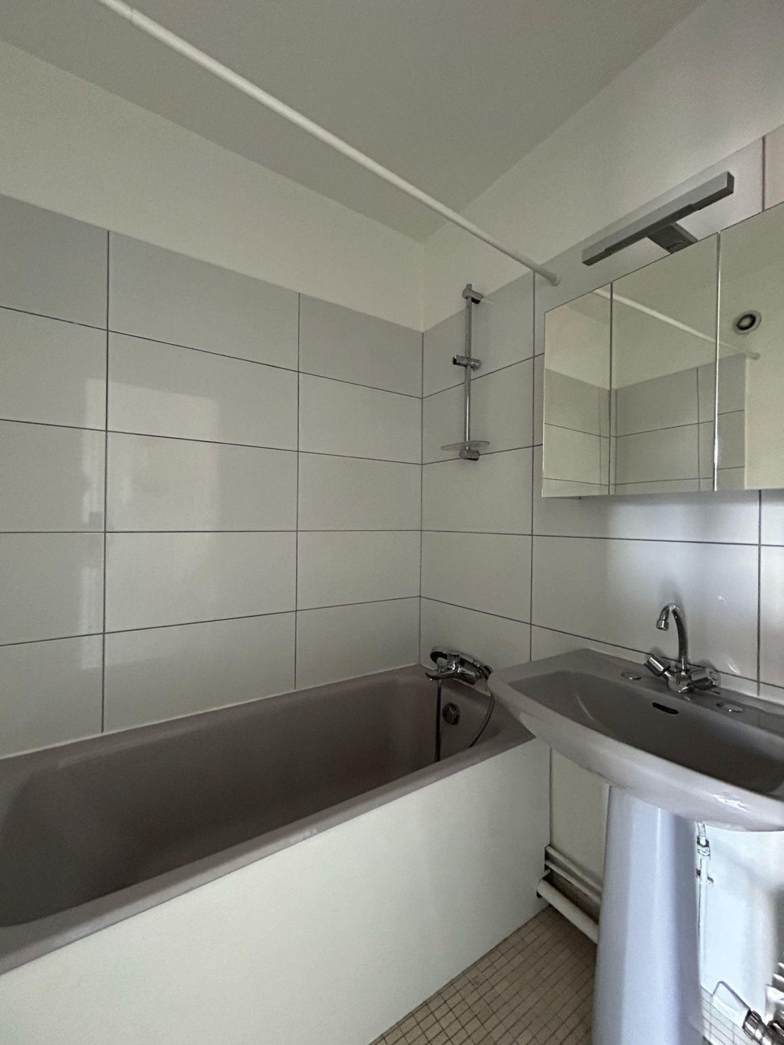 Image_, Studio, Livry-Gargan, ref :EFG0208