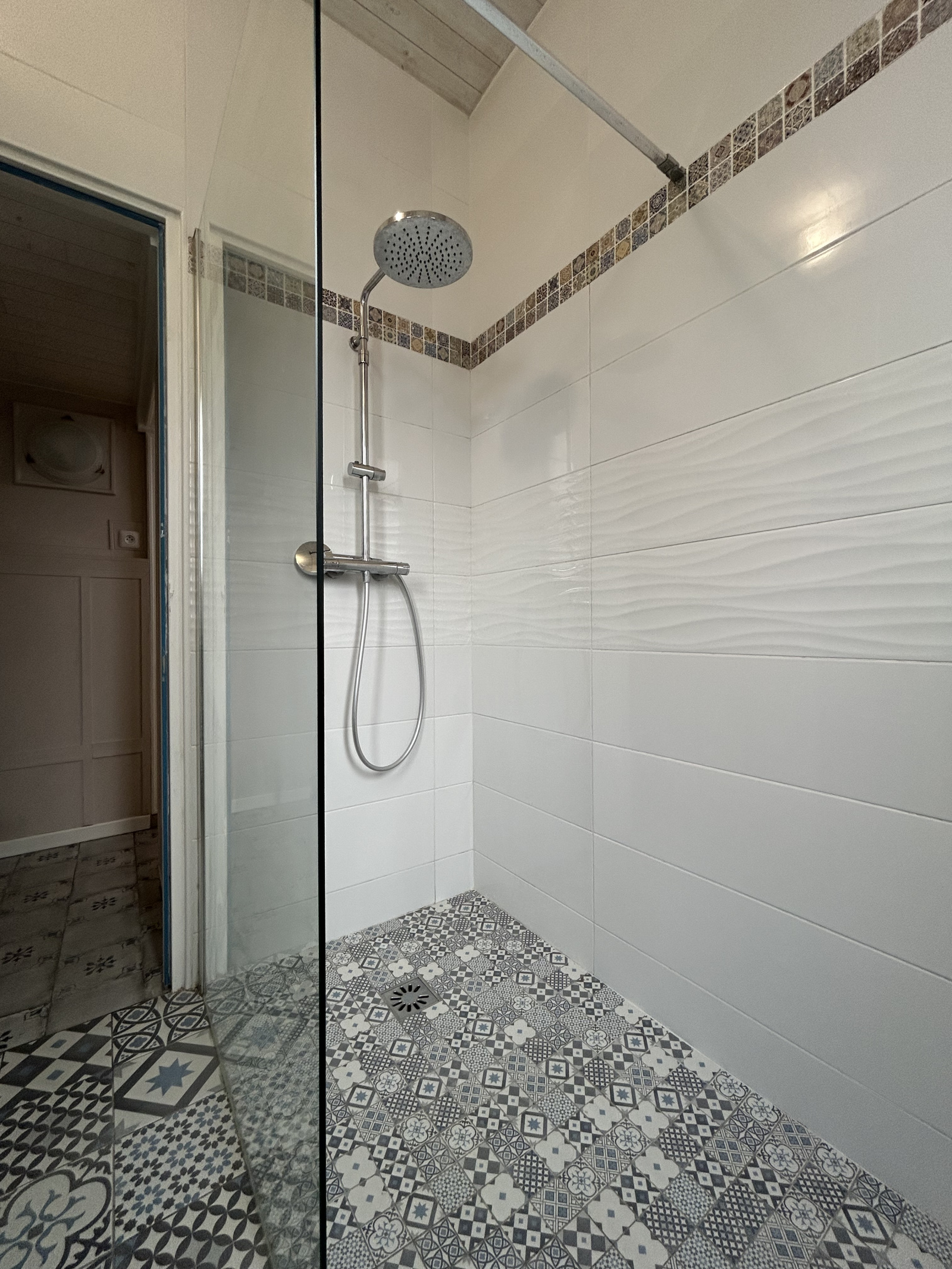 Image_, Studio, Livry-Gargan, ref :G0133